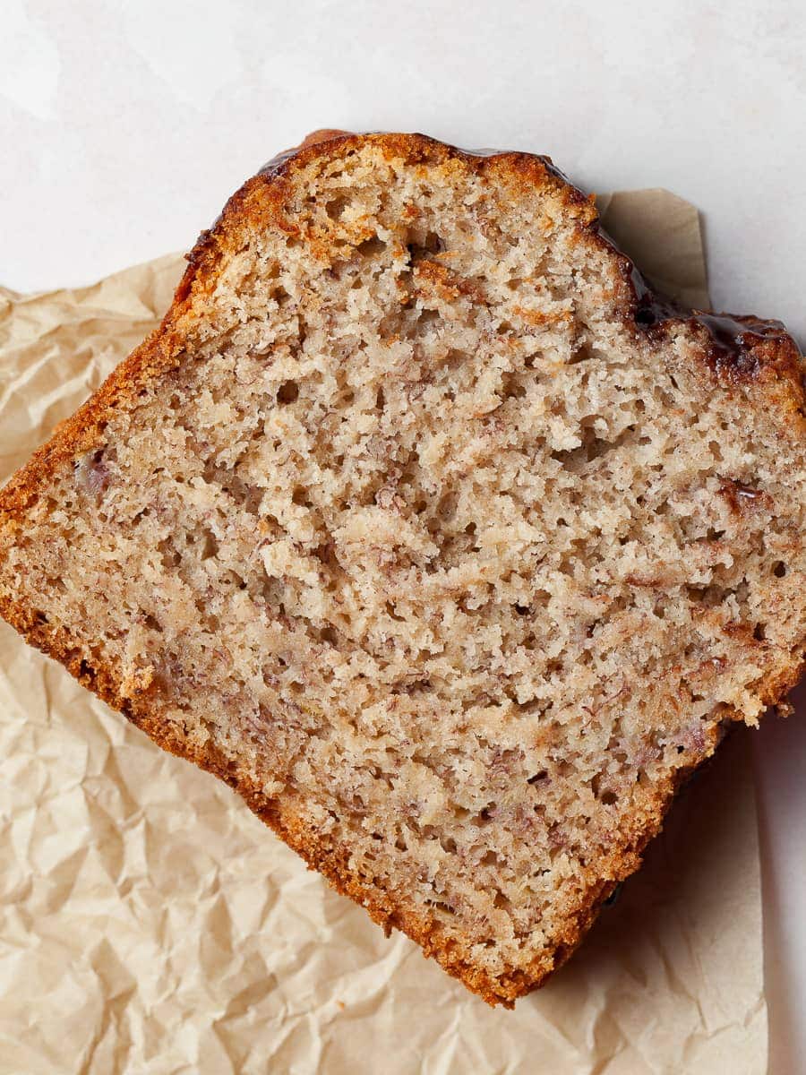 Loaded slice in clamshell, cut face forward